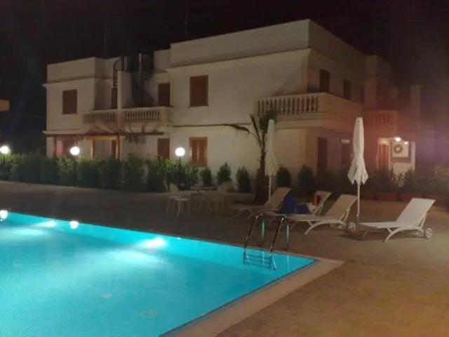 Appartamenti Ginevra Santa Maria al Bagno Zewnętrze zdjęcie